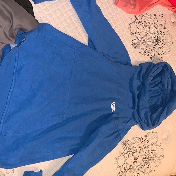 Doesn’t fit anymore. But comfortable and warm - Picture 1 of 1